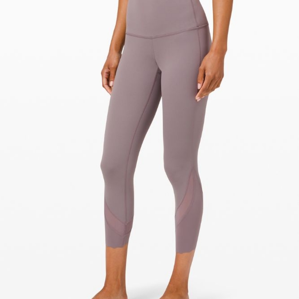 Lululemon Scalloped leggings